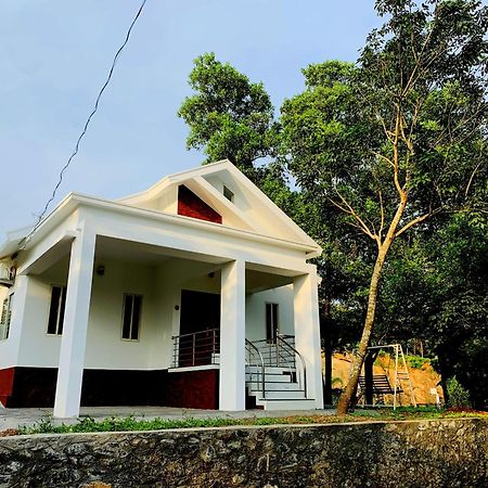 Rockdale Resort Nilambūr Exteriér fotografie